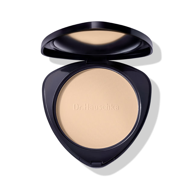 Dr Hauschka Compact Powder- Chestnut, 8gr